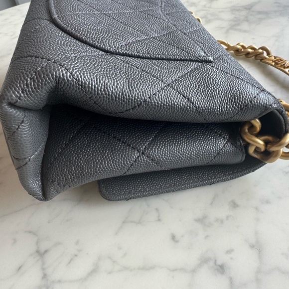 CHANEL Shoulder Bag leather Grained calfskin Gray - Picture 13 of 16